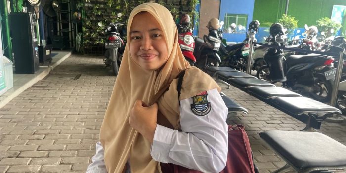 Yuliana, (38) warga Pondok Aren, Pegawai Dinas Tenaga Kerja telah merasakan manfaat dari Program JKN sekama 12 tahun. (ist).